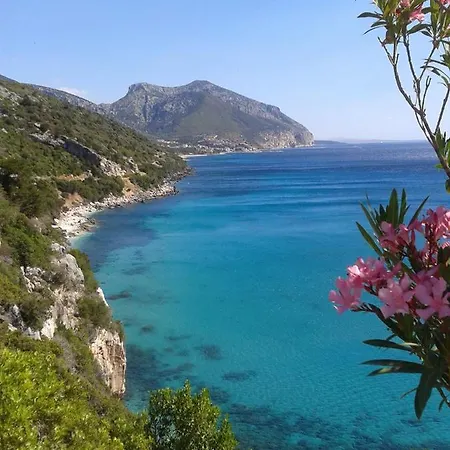 Sunrise Appartement Cala Gonone